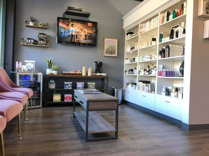 Fringe Salon - Photo 1